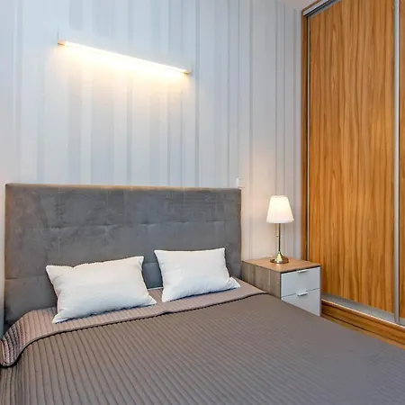 Royal - Neptun Park By Oneapartments Daire Gdansk