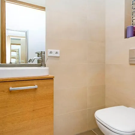 Apartmán Royal - Neptun Park By Oneapartments